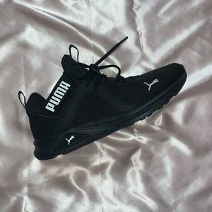 PUMA 🤍 Soft Foam Optimal Comfort (Black) Sneakers